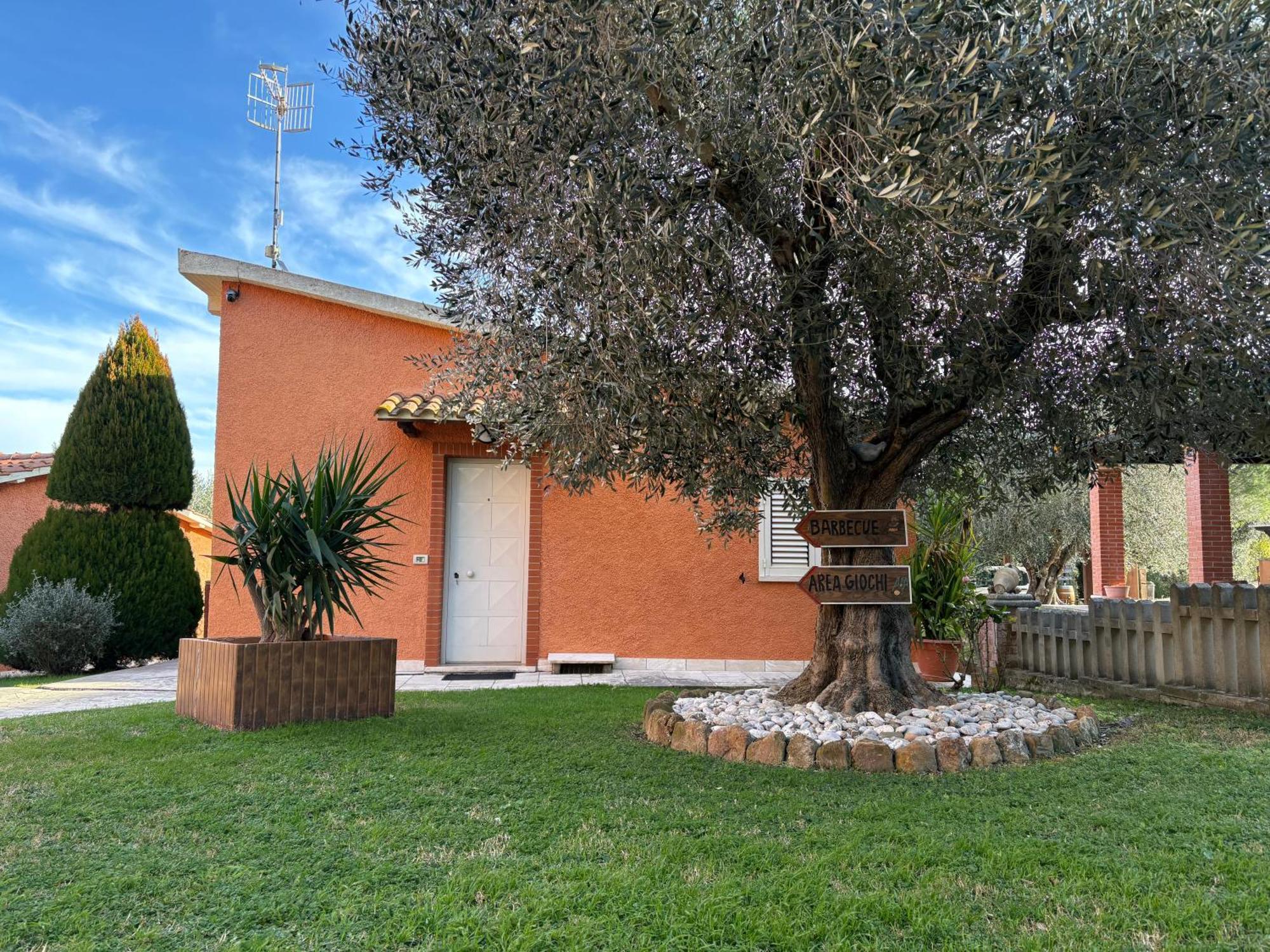 Agriturismo Galeazzi Marsiliana Eksteriør bilde