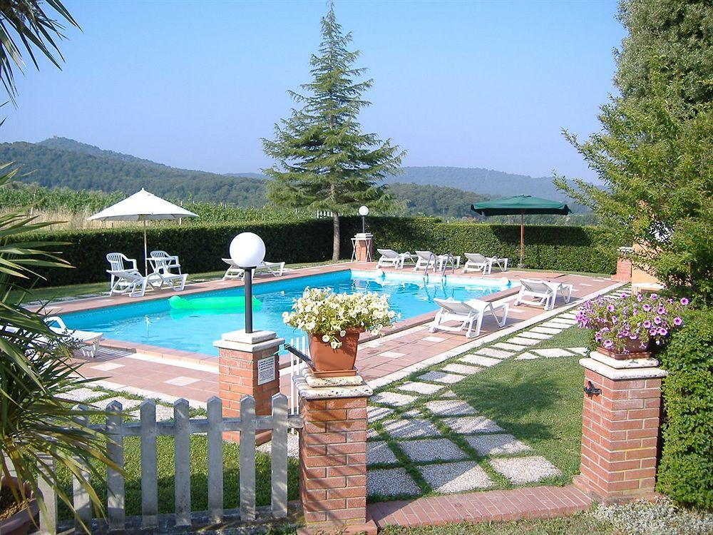 Agriturismo Galeazzi Marsiliana Eksteriør bilde