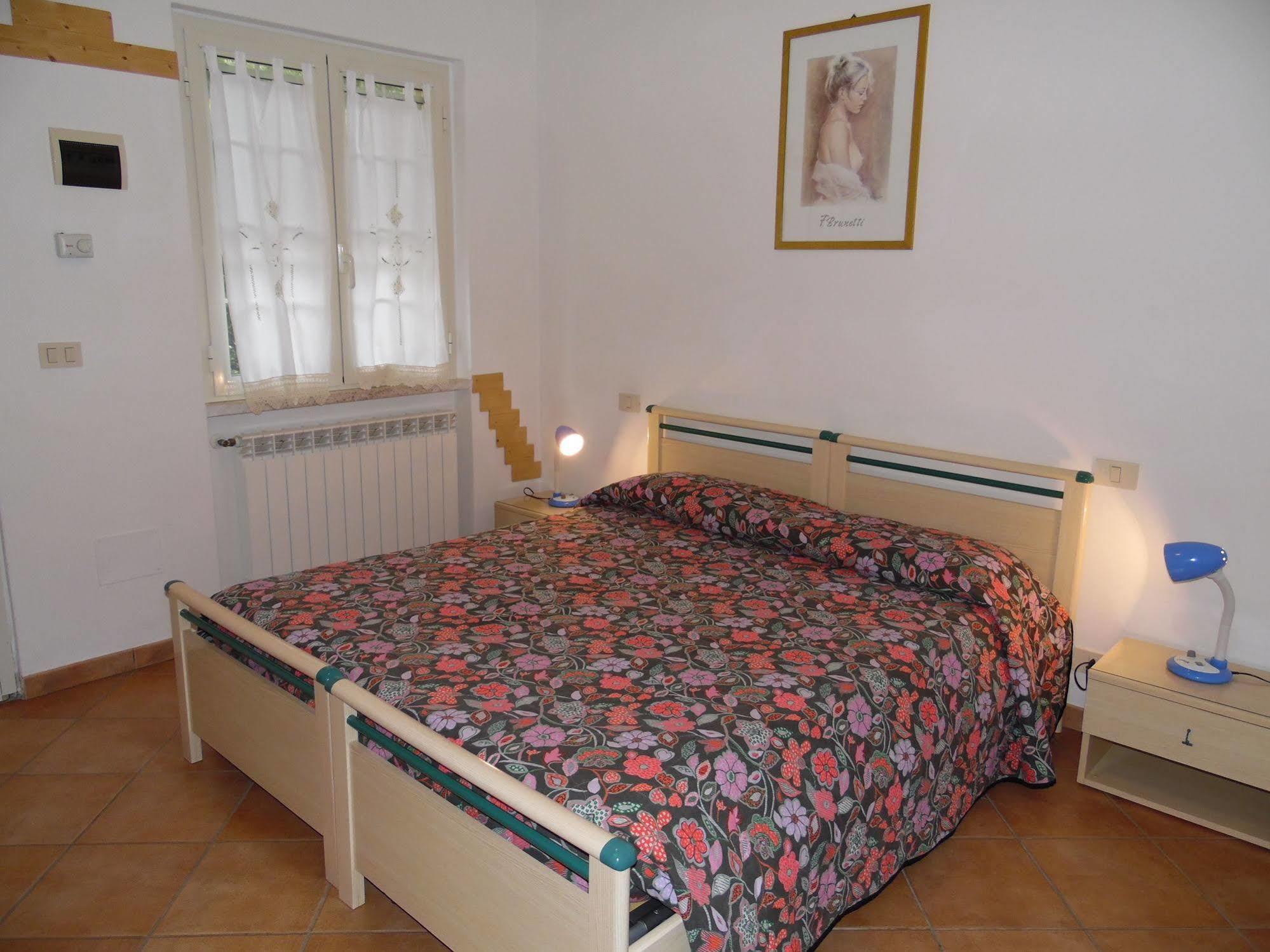 Agriturismo Galeazzi Marsiliana Eksteriør bilde