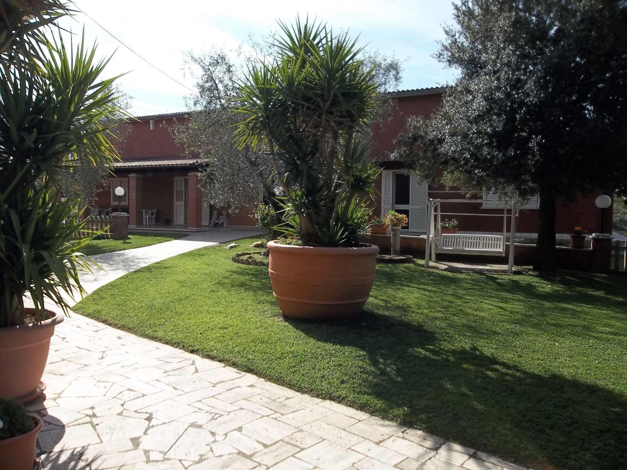 Agriturismo Galeazzi Marsiliana Eksteriør bilde